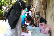 Razia Narkoba ke Rumah...