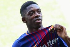 Resmi Berseragam Barcelona,...