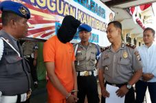 Polisi Ungkap Prostitusi...