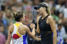 Halep Akui Sharapova...