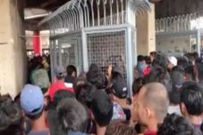 Pembelian Tiket Final...