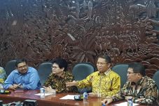 Telkom Belum Bisa Beberkan...