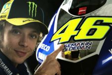Rossi Jadi Pembalap...