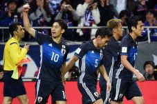 Kalahkan Australia 2-0,...