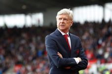 Arsene Wenger Belum...