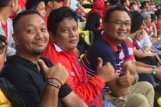 Target Juara, Manajer...