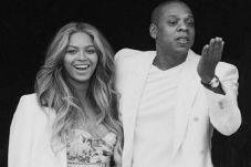Kejutan Romantis Jay-Z...