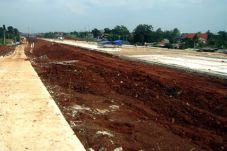 Pembebasan Lahan Tol...