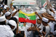 Kemlu RI: Putus Hubungan...