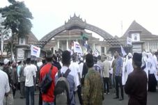 Umat Muslim di Lampung...