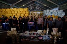 DJBC Sapu Bersih Penyelundupan...