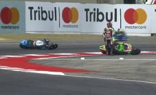 Pembalap MotoGP Berjatuhan...