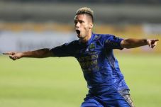 Raphael Maitimo Beberkan...