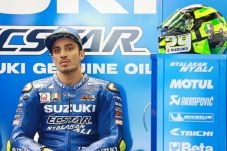 Senggol Marquez, Iannone...