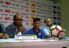Emral Sebut Riko dan...
