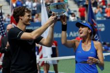 Hingis Sebut Kemenangan...
