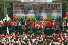 Maruarar Sirait Persatukan...