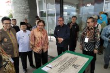 Menteri Agraria dan...