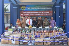 Bea Cukai Purwokerto...