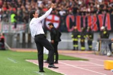 Permalukan AC Milan,...