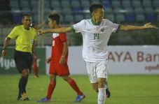 Alasan Feby Eka Absen...