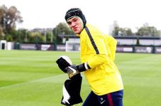 Penampakan Ederson Setelah...