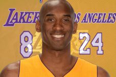 LA Lakers Bakal Pensiunkan...