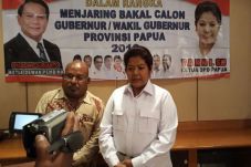 Sambangi Gerindra, Lukas...