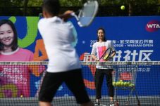 Li Na Ingin Populerkan...