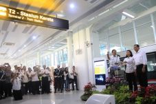 Skytrain Bikin Bandara...
