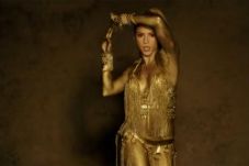 Shakira Jadi Manusia...