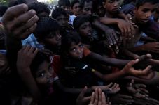 Tiga Pengungsi Rohingya...