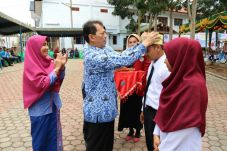 Bupati Tapsel Ajak Mahasiswa...