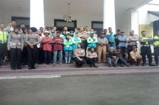 Rayakan HUT Lantas Polrestabes...