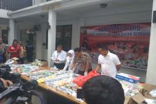 Enam Pengedar Puluhan...