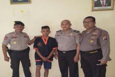 Pembunuh Bidan Cantik...