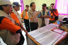 Gunung Agung Siaga,...