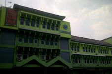 Nurul Arifin Dilarang...