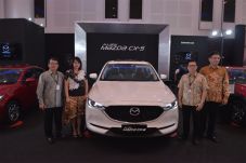 Adu Produk dan Teknologi...