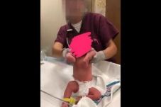 Posting Foto Bayi Baru...
