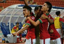 Di Ambang Lolos ke Piala...