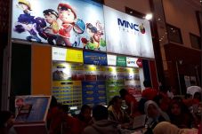 5 Keuntungan Beli Tiket...