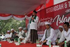 Jazuli: Ulama dan Umat...