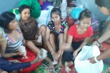 57.428 Jiwa Pengungsi...