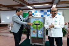 KLHK dan Tetra Pak Indonesia...