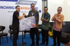 Pasarkan Easy Card,...