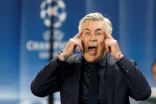 Dihajar PSG, Ancelotti...