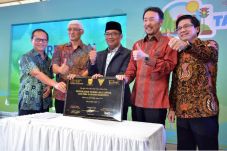 Toyota Resmikan Taman...