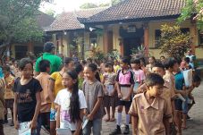 Anak-Anak Pengungsi...