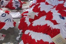 Sentra Kaus Suci Yakin...